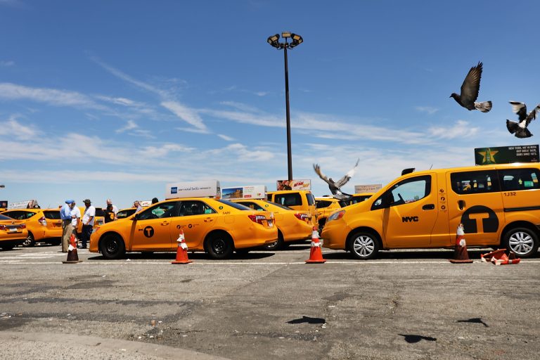 NYC's taxi union teams with Uber, private equity firm to demand healthcare after 4 driver deaths